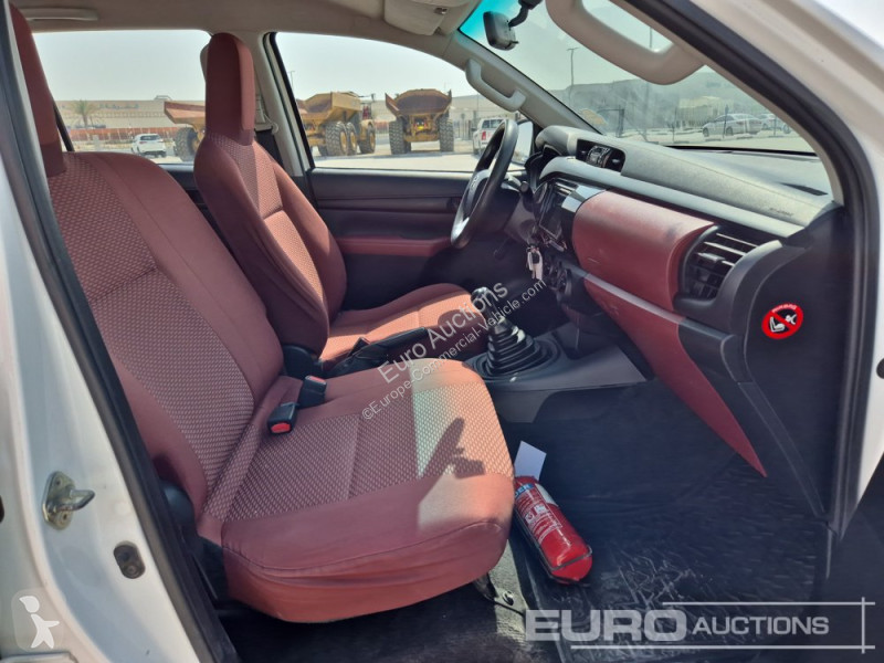 Véhicule utilitaire Toyota Hilux