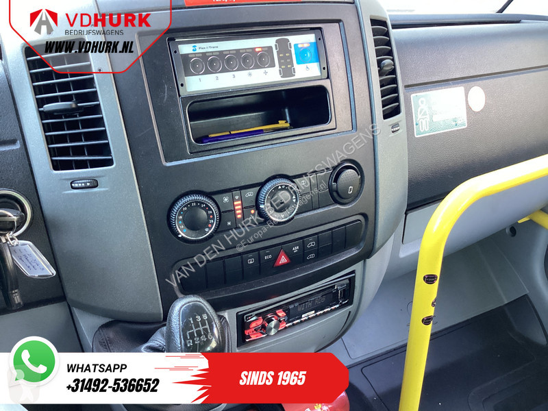 Furgoneta Mercedes 313 2.2 CDI L2H2 €9.922...