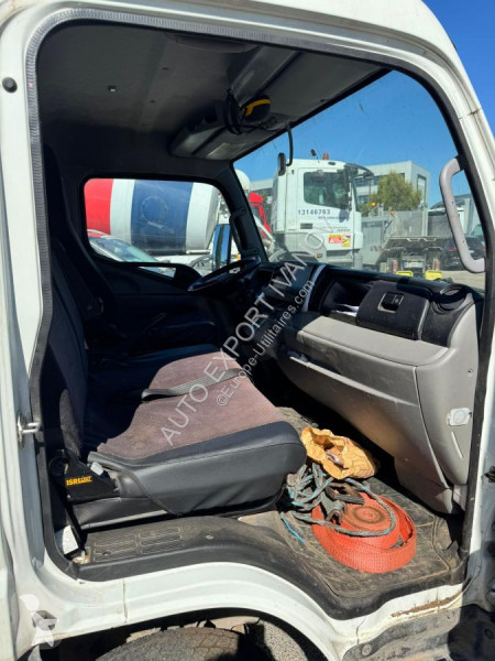 Furgoneta Mitsubishi Fuso 3C15