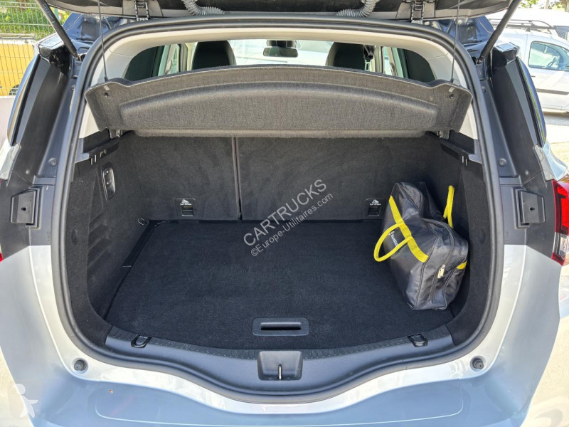 Furgoneta Renault SCENIC