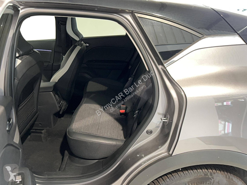 Veículo utilitário Renault Captur TCe 90