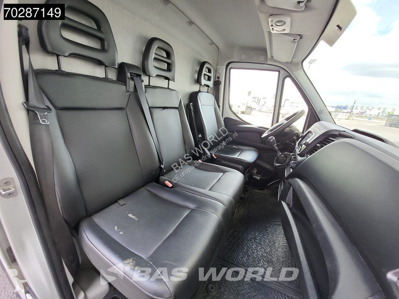 Autoutilitară Iveco 35C18 3.0L Dubbellucht L2H2...