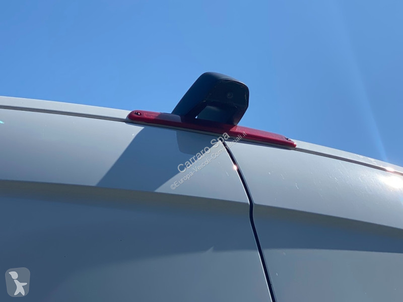 Autoutilitară Mercedes Furgone Traz. Post