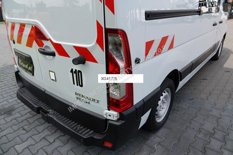 Furgoneta Renault MASTER / 6 osób / MANUAL / L2...