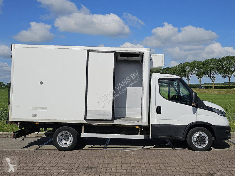 Véhicule utilitaire Iveco 35C14 Koelwagen BI-TEMP!