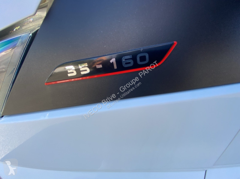 Veicolo commerciale Iveco 35C16H3.0 empattement...
