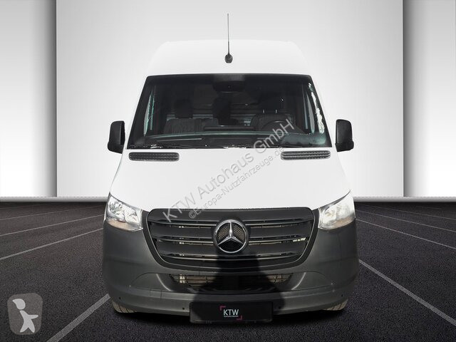 Veicolo commerciale Mercedes 317...