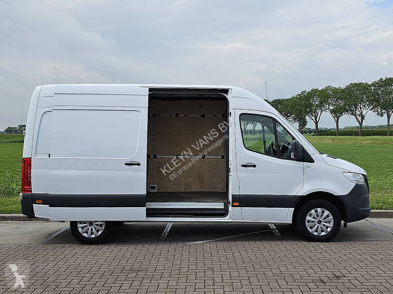 Veículo utilitário Mercedes 317 L2H2 Mbux Airco