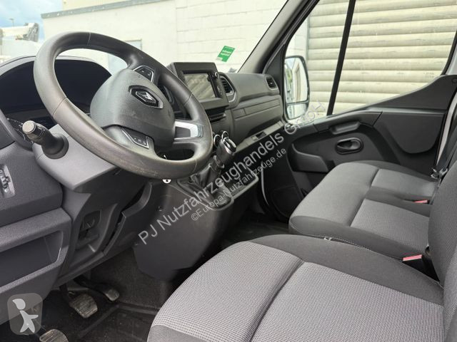 Autoutilitară Renault Klubb K26
