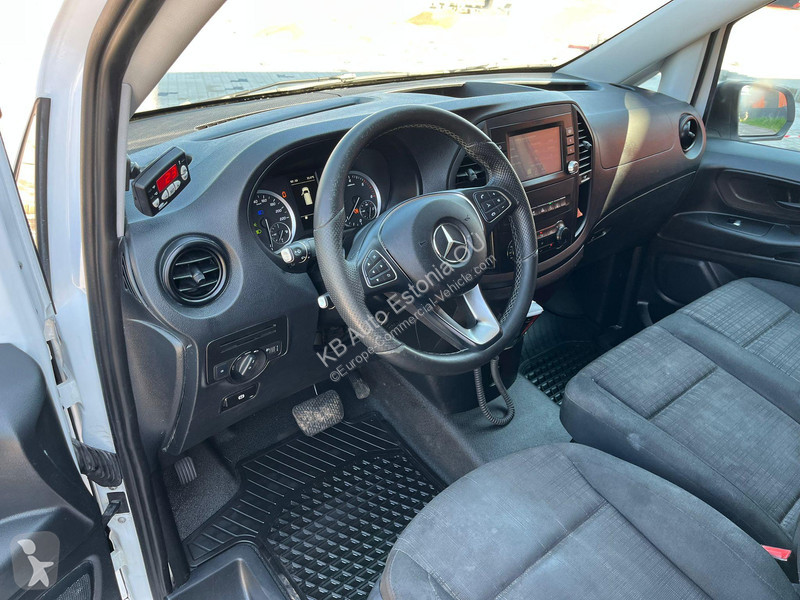 Autoutilitară Mercedes NEOS 100 Vito