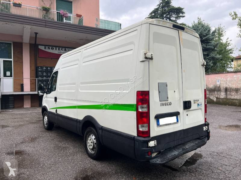 Furgoneta Iveco