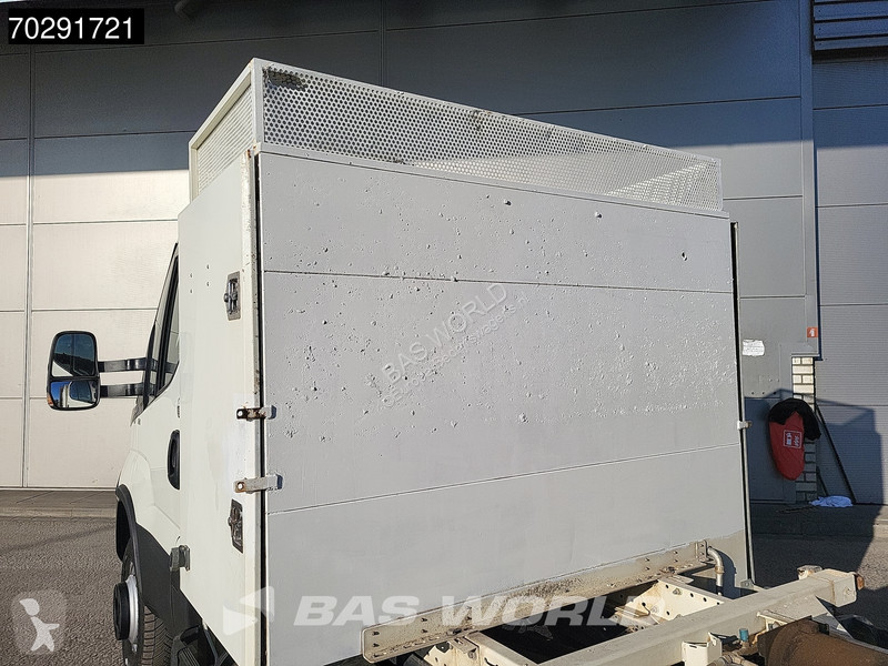 Véhicule utilitaire Iveco 70C18 3.0L Open...