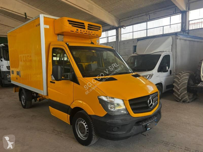 Véhicule utilitaire Mercedes