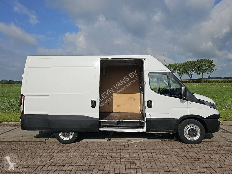 Bedrijfswagen Iveco 35S14       L2H2 Airco...