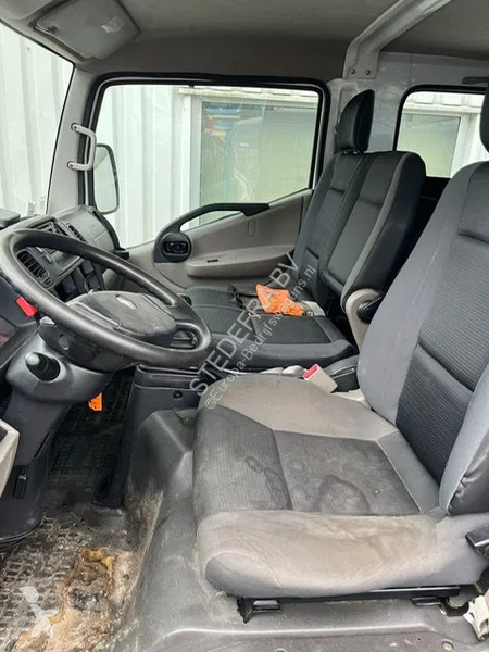 Furgoneta Renault 140 DXi , Crew Cab , 6 Pers....