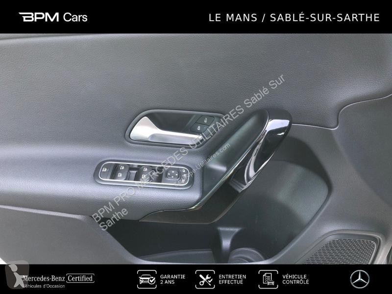 Véhicule utilitaire Mercedes 180 d 116ch...