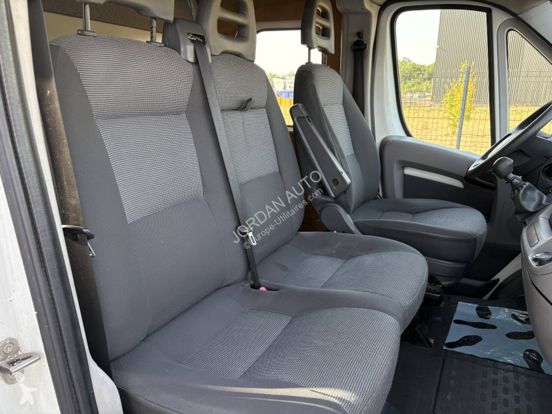 Bedrijfswagen Peugeot III L2H2 2.2 HDi100...