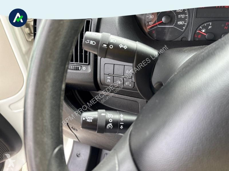Veicolo commerciale Peugeot Fg 333 L2H2 2.2...