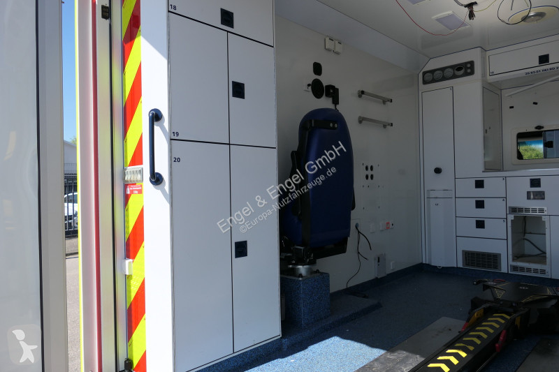 Véhicule utilitaire Mercedes Sprinter 519 CDI...