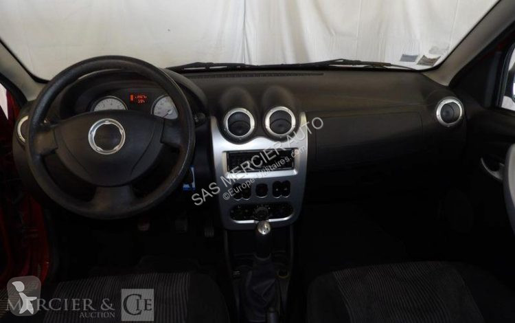 Veicolo commerciale Dacia