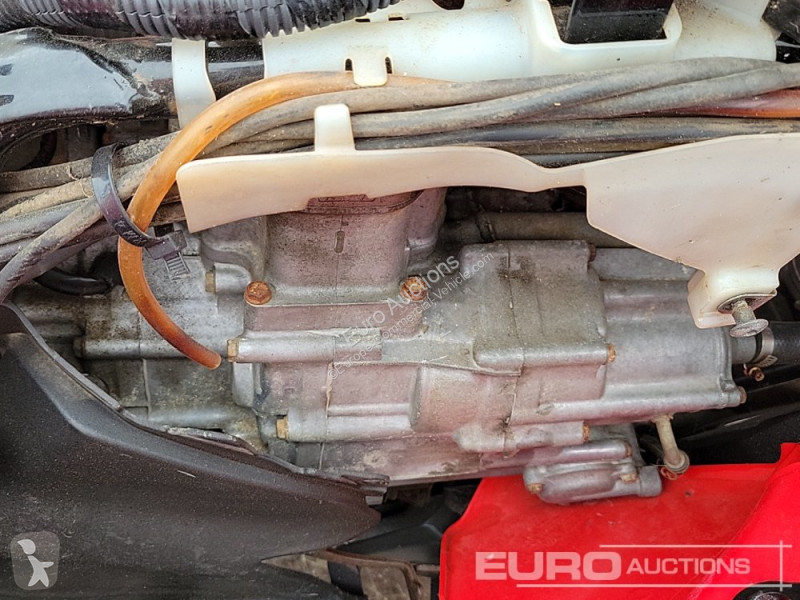 Veicolo commerciale  TRX420FM