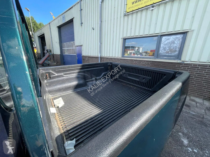 Véhicule utilitaire Toyota D-4D 4X4 DOUBLE CAB...