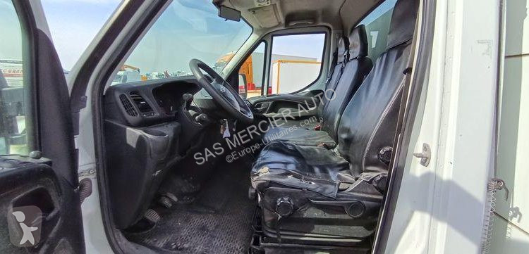 Véhicule utilitaire Iveco