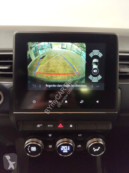 Autoutilitară Renault Arkana mild hybrid 140...