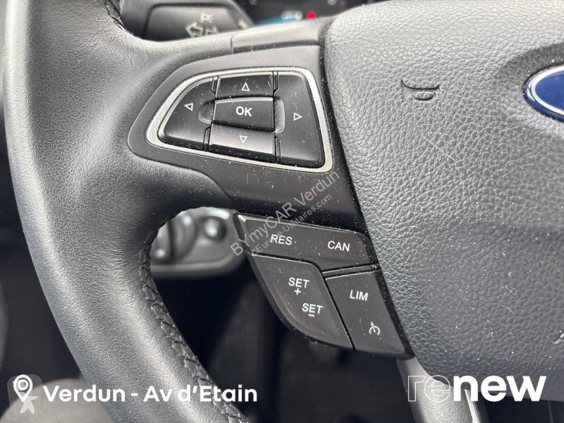 Autoutilitară Ford Grand C-MAX 1.0 EcoBoost 125...