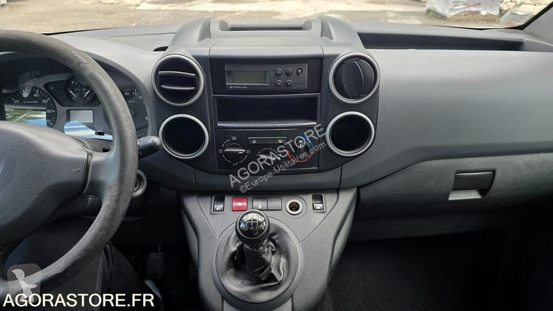 Véhicule utilitaire Peugeot PARTNER