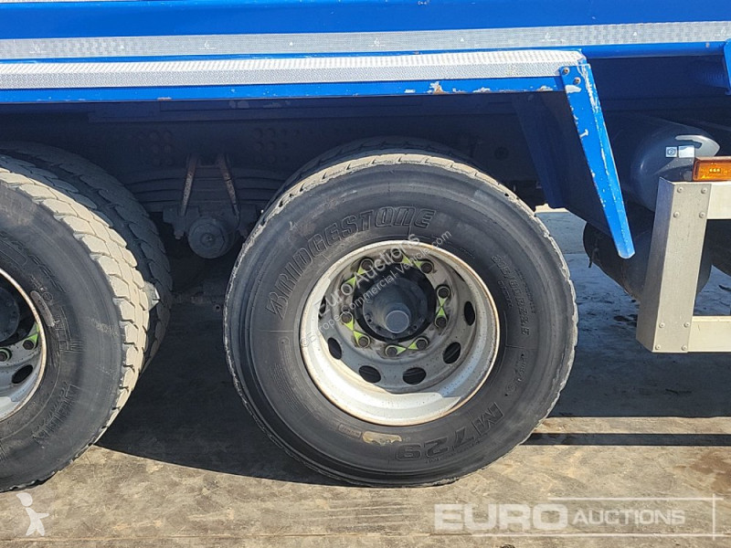 Veicolo commerciale  P410XT