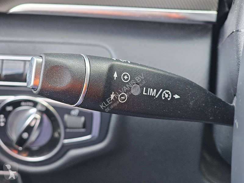 Véhicule utilitaire Mercedes CDI XL...