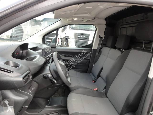 Veículo utilitário Peugeot