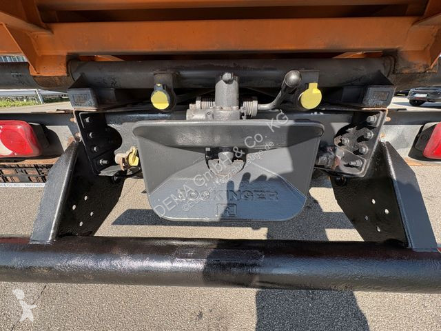 Véhicule utilitaire Iveco...