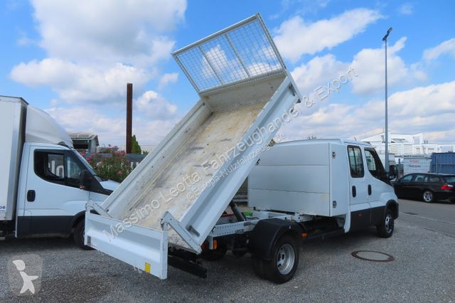 Autoutilitară Iveco 35C16  3,0 Doka+Box Euro 6...
