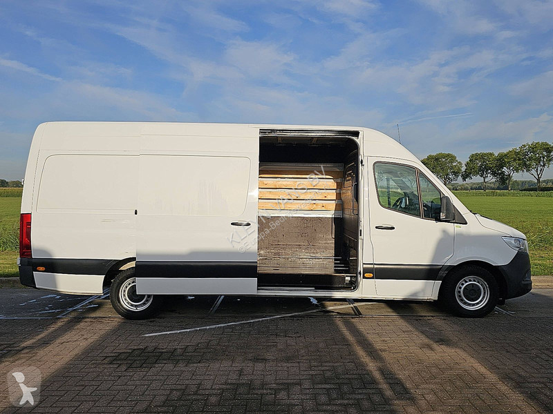 Bedrijfswagen Mercedes 314