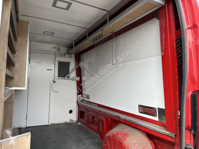 Nyttofordon Peugeot Verkaufsfahrzeug Foodtruck