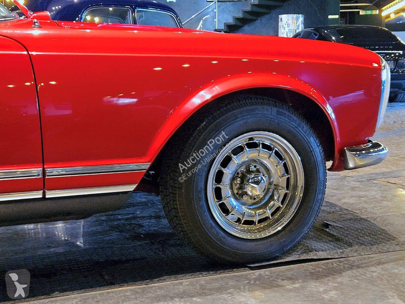 Furgoneta Mercedes SL 'Pagode' 200-serie