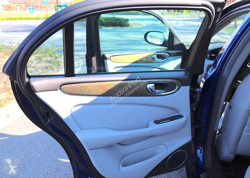 Véhicule utilitaire Jaguar (X350) 6 _ 3.0 Sport