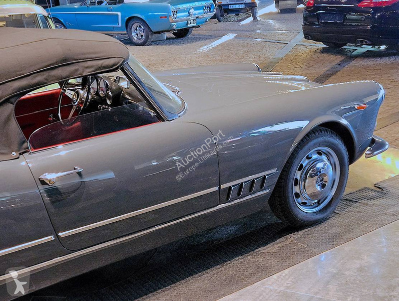 Furgoneta Alfa-Roméo 2000