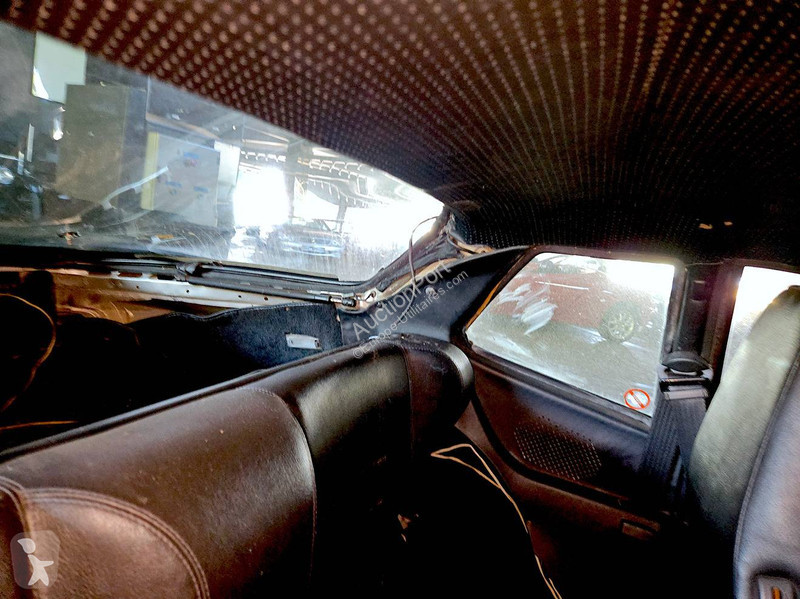 Furgoneta Porsche Turbo 944