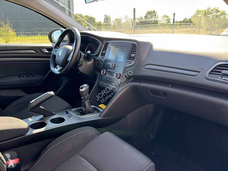 Furgoneta Renault IV 1.5 BluedCi 95ch Business