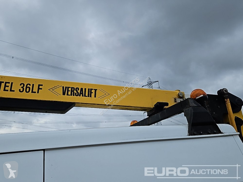 Véhicule utilitaire Ford