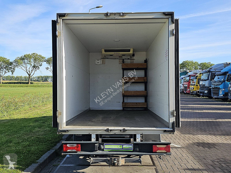 Autoutilitară Iveco 35 C 13 130 FRIGO