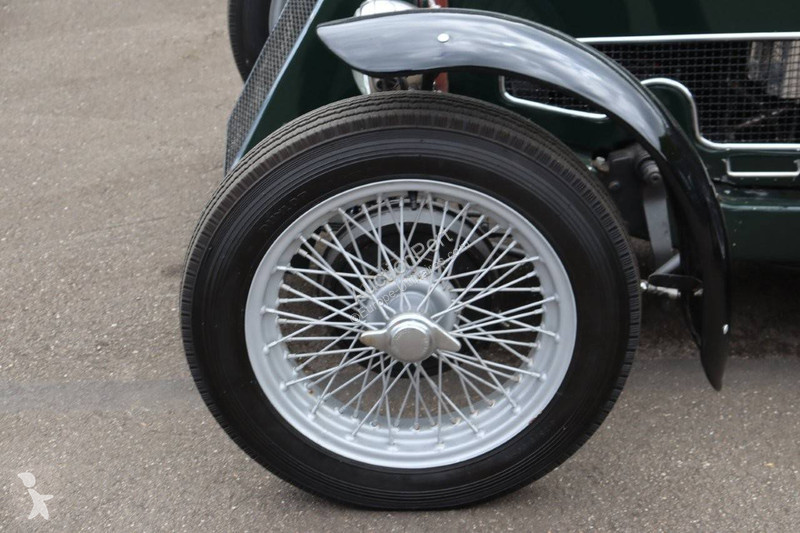 Véhicule utilitaire Chrysler  Roadster