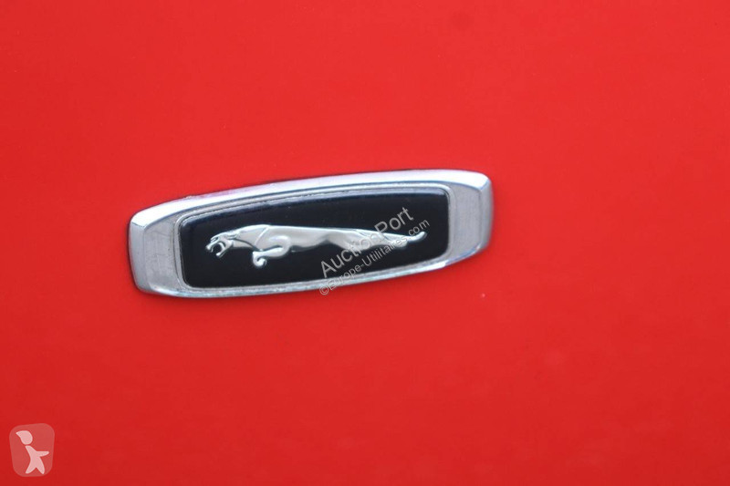 Véhicule utilitaire Jaguar Convertible -S