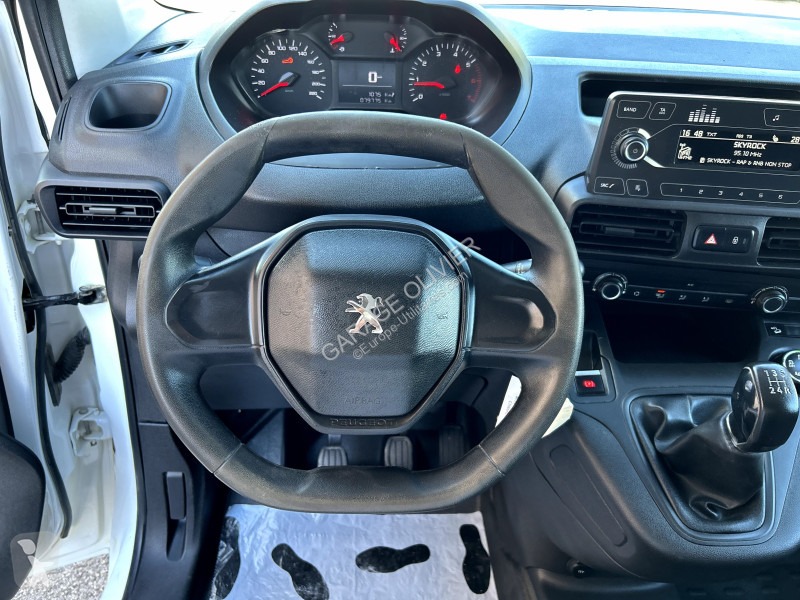 Furgoneta Peugeot 1.6 Bluehdi 100 Premium