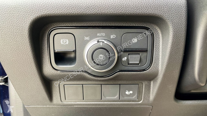 Autoutilitară Mercedes 200 45 kWh