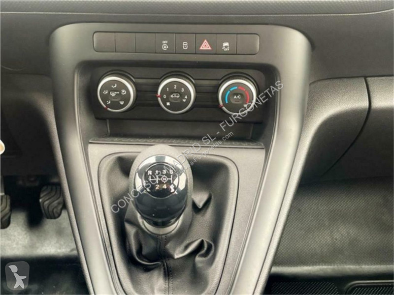 Véhicule utilitaire Mercedes 110 CDI 70kW...