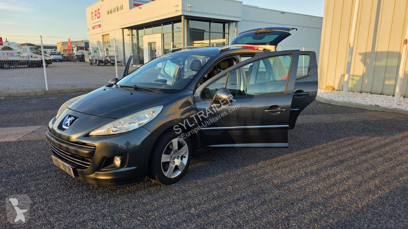 Véhicule utilitaire Peugeot
